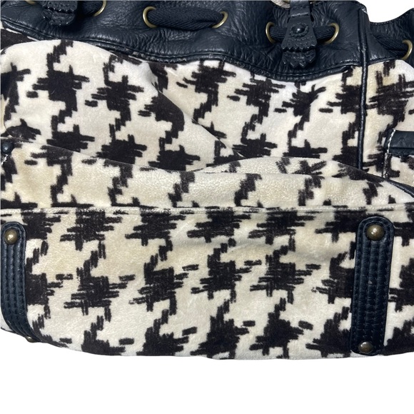Juicy Couture Vintage Black/White Houndstooth Velour Purse Y2K - Picture 5 of 12
